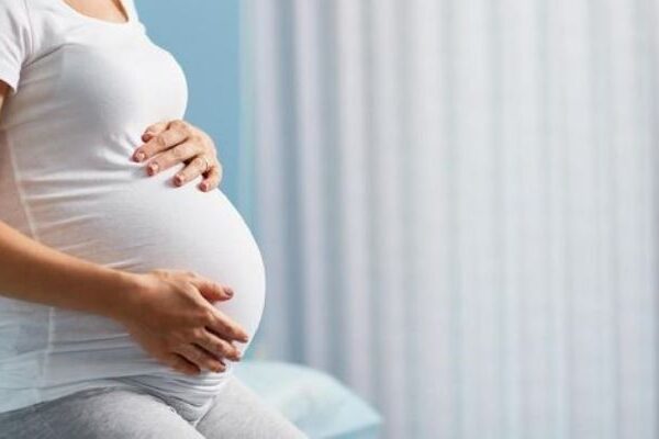 Kehamilan dan Persalinan Selama COVID-19